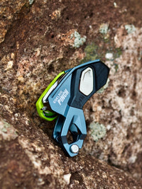 Edelrid Pinch 'grigri stlyle' assisted braking belay device - handle side - The Climbing Shop
