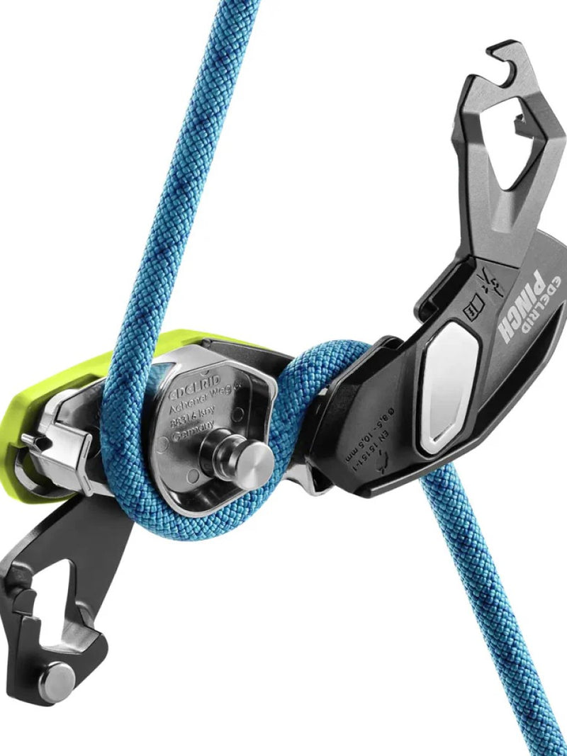 Edelrid Pinch 'grigri stlyle' assisted braking belay device - inserting rope - The Climbing Shop