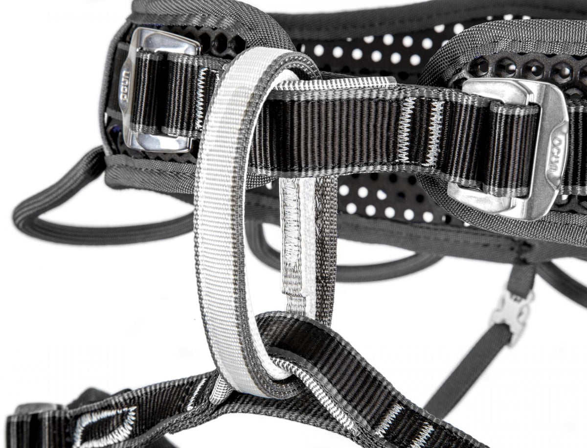 Ocun WeeBee Bigwall Climbing Harness Grey - close up of belay and buckles - The Climbing Shop